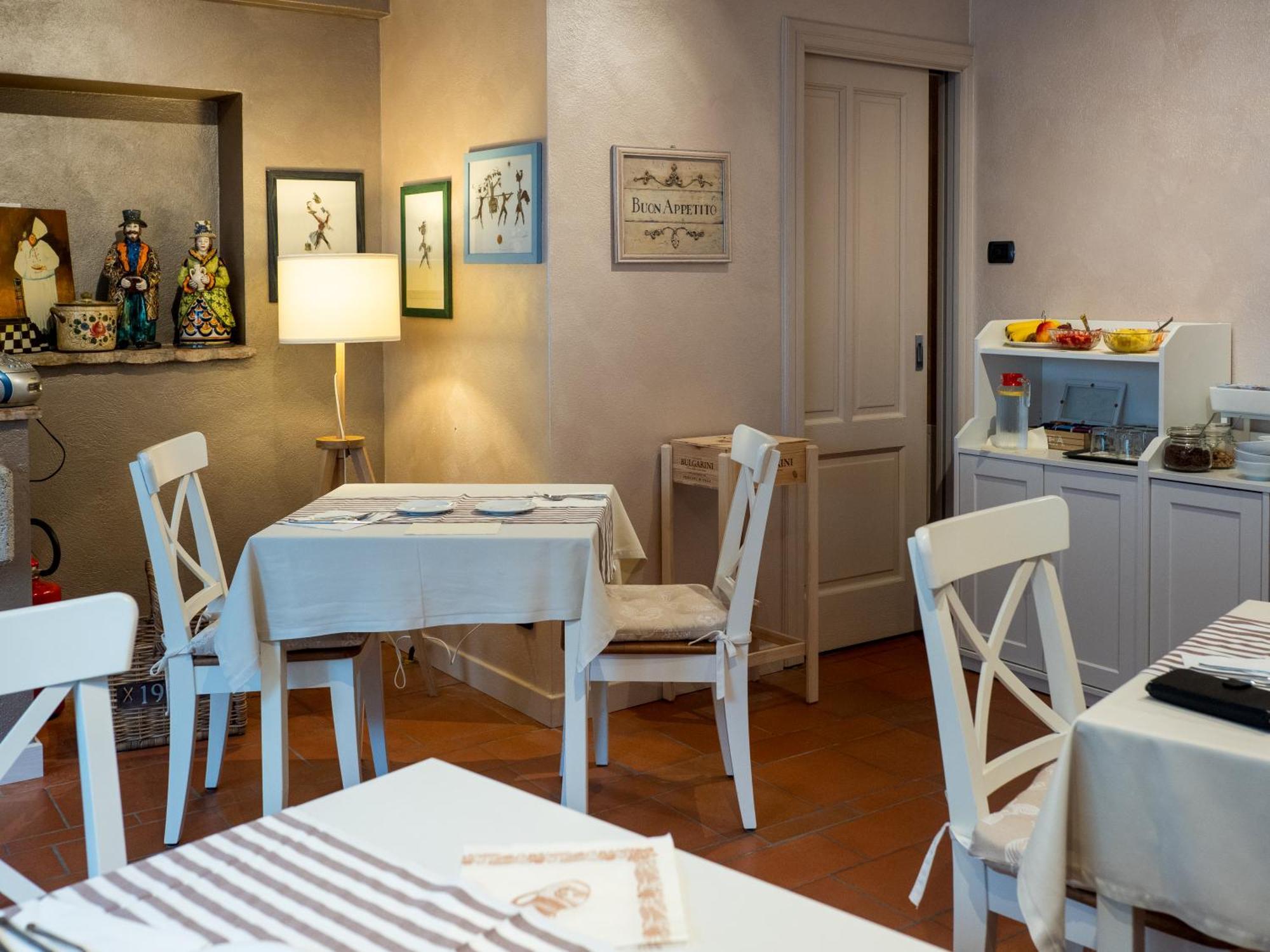 Charming Sirmione Bed & Breakfast Exterior photo